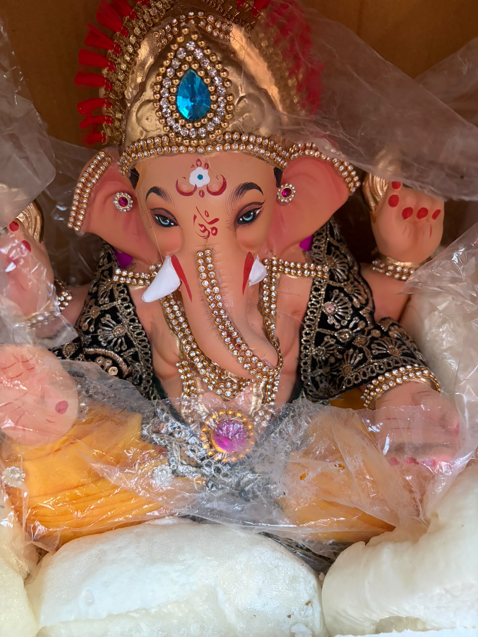 Model 1214 - Yellow Pitambar - Sukhasana 2